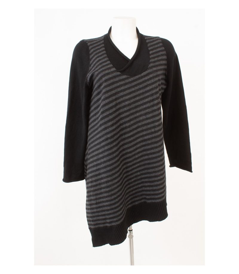 OSKA Damen Longpullover Gestreift Oversize Gr. 3 (DE 44) 100% Schwarz Grau Wolle – Foto 1